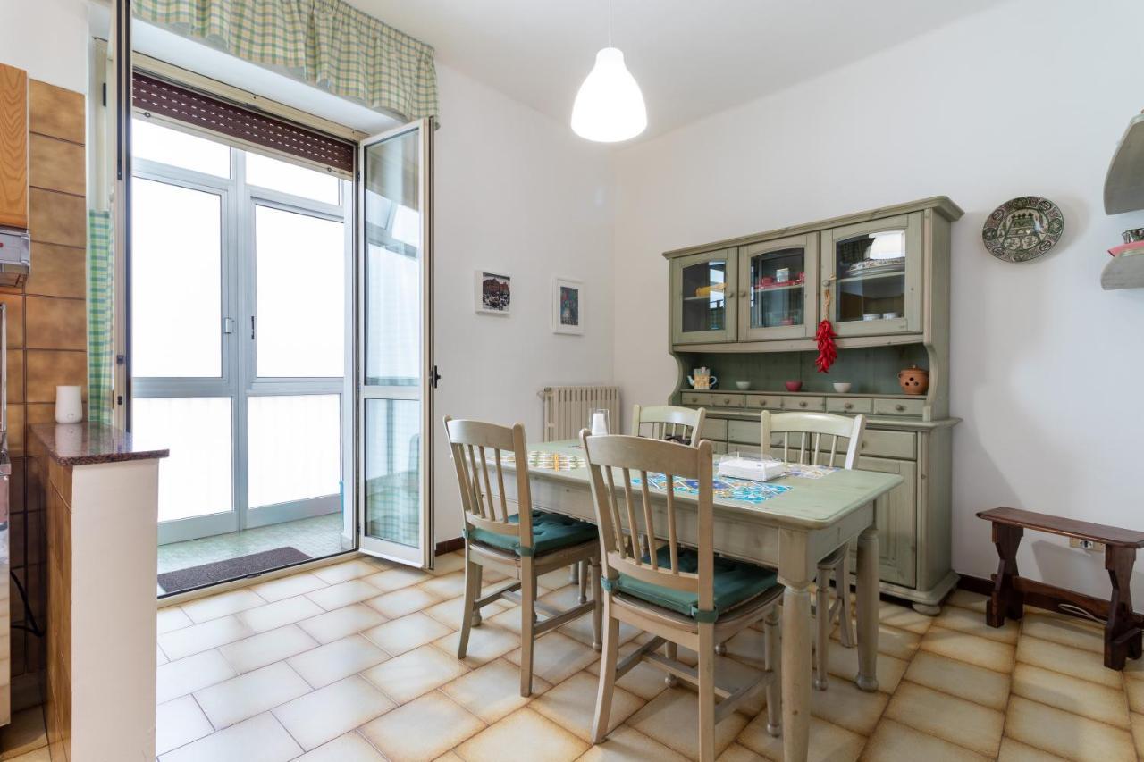 Chicca Casa Vacanze บารี ภายนอก รูปภาพ